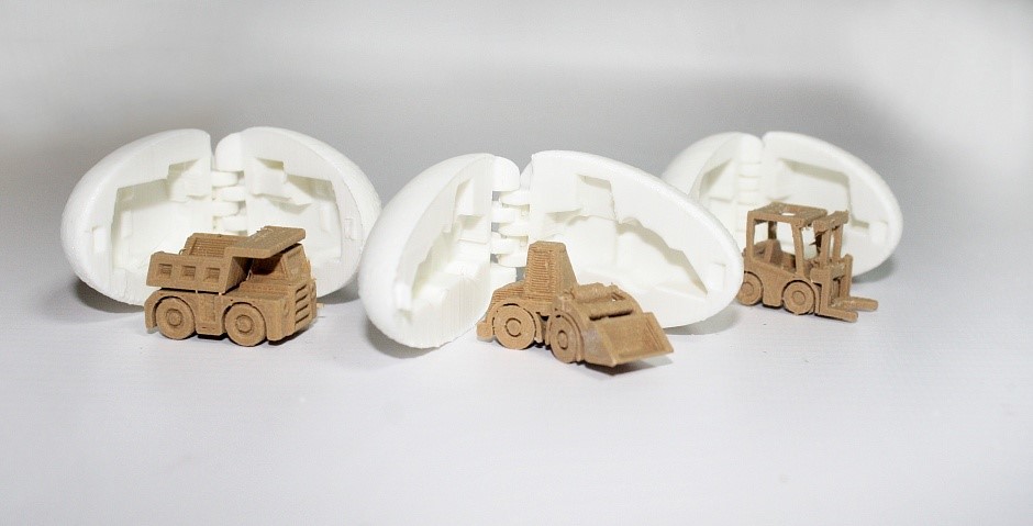 Необычные киндер-сюрпризы, напечатанные на 3D-принтере